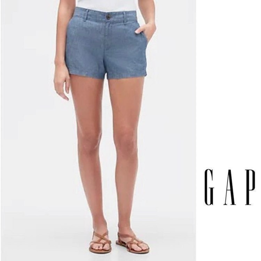 Gap 3” Shorts in Chambray